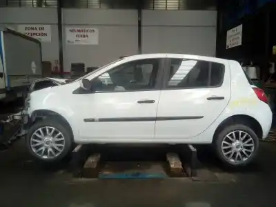 Second-hand car spare part gearbox for renault clio iii confort dynamique oem iam references tl4002 m1-b3-153 