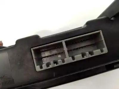Second-hand car spare part climate control for ssangyong kyron 200 xdi limited oem iam references 6870009070 e3-a3-20-3 7g24076
