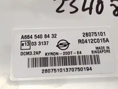 Автозапчастина б/у ебу контролер двигуна для ssangyong kyron 200 xdi limited посилання на oem iam a6645408432 e3-a3-19-1 28075101