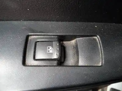 Pezzo di ricambio per auto di seconda mano Comando Alzacristalli Posteriori Destro per SSANGYONG KYRON 200 Xdi Limited Riferimenti OEM IAM   