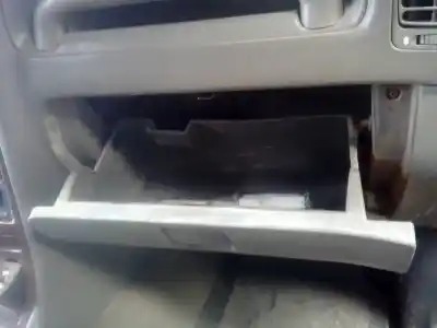 Автозапчастина б/у бардачок для ssangyong korando 2.3 turbodiesel cat посилання на oem iam   