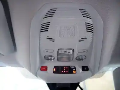 Second-hand car spare part interior light for peugeot 5008 active oem iam references   