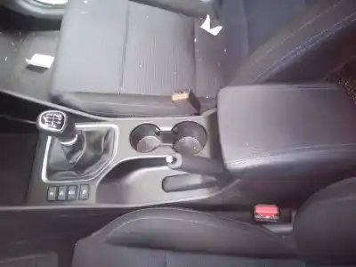 Recambio de automóvil de segunda mano de consola central para hyundai tucson essence bluedrive 2wd referencias oem iam 