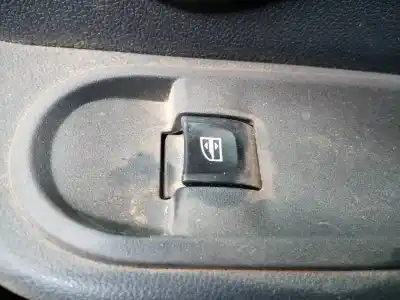 Second-hand car spare part right front power window switch for dacia duster laureate 4x4 oem iam references 