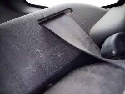 Second-hand car spare part rear left seat belt for dacia duster laureate 4x4 oem iam references 