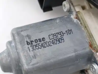 Peça sobressalente para automóvel em segunda mão elevador de vidros traseiro direito por jaguar xe pure referências oem iam c39793101 e1-b3-45-2 13055420240909