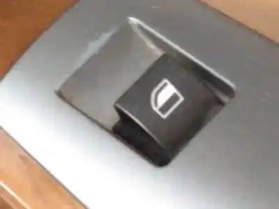 Peça sobressalente para automóvel em segunda mão Botão / Interruptor Elevador Vidro Dianteiro Direito por BMW SERIE 7 (E65/E66) 730d Referências OEM IAM   
