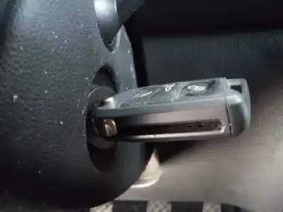 Peça sobressalente para automóvel em segunda mão CANHÃO DE IGNIÇÃO por SEAT LEON (5F1)  Referências OEM IAM   