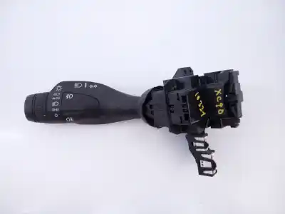 Recambio de automóvil de segunda mano de Mando Intermitentes para VOLVO XC90 Inscription AWD referencias OEM IAM 31674102 E3-B5-49-1 