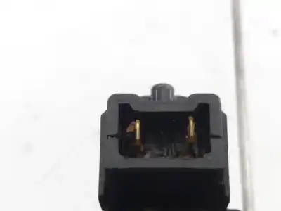 Автозапчастина б/у замок заднього правого дверя для dacia lodgy laureate посилання на oem iam  e1-a1-32-1 