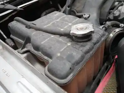 Peça sobressalente para automóvel em segunda mão depósito de expansão por jeep gr. cherokee (wh) 3.0 crd limited referências oem iam 