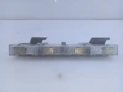 Peça sobressalente para automóvel em segunda mão Farolim De Travão Central por TOYOTA AURIS (_E18_) 1.8 HYBRID (ZWE186_) Referências OEM IAM  E2-B4-54-1 