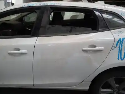 Автозапчасти б/у задняя левая дверь за volvo v40 momentum ссылки oem iam 