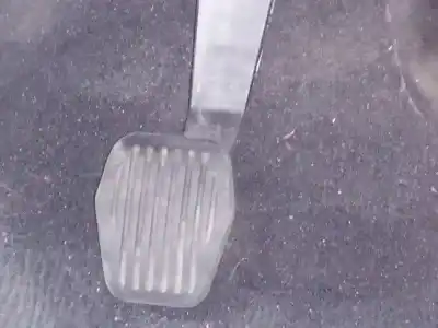 Pezzo di ricambio per auto di seconda mano PEDALE DELLA FRIZIONE per VOLVO V40  Riferimenti OEM IAM   