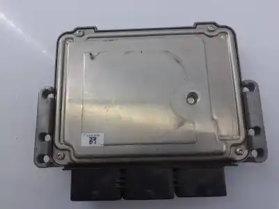 Peça sobressalente para automóvel em segunda mão centralina de motor uce por peugeot 208 active referências oem iam 9678818280 e3-b2-49-1 0281018228