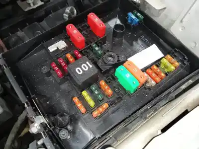 Pièce détachée automobile d'occasion boîtes à fusibles pour volkswagen golf vi (5k1) rabbit bluemotion références oem iam   