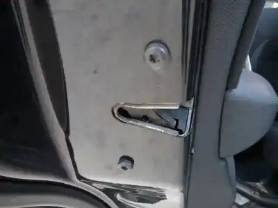 Pezzo di ricambio per auto di seconda mano Serratura Porta Posteriore Sinistra per BMW SERIE X3 (E83) 2.0d [2.0 Ltr. - 110 kW 16V Diesel CAT] Riferimenti OEM IAM   