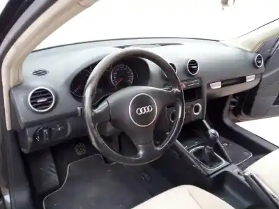 Автозапчастина б/у панель приладів для audi a3 (8p) 2.0 tdi ambiente посилання на oem iam   