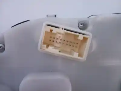 Peça sobressalente para automóvel em segunda mão quadrante por peugeot 208 access referências oem iam 9805400480 e3-b2-27-1 