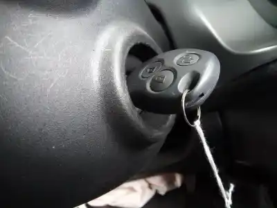 Second-hand car spare part anti-theft device for smart forfour basis (52kw) (453.042) oem iam references 