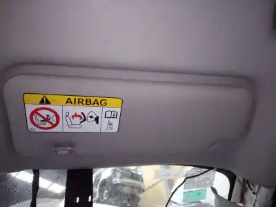 Автозапчасти б/у правая зона за toyota prius (nhw30) plug-in hybrid advance ссылки oem iam   