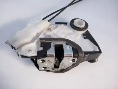 Автозапчастина б/у замок передній праві двері для toyota prius (nhw30) plug-in hybrid advance посилання на oem iam  e2-b4-49-1 