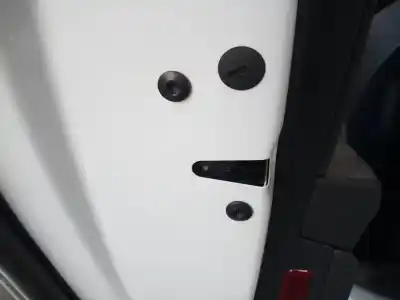 Peça sobressalente para automóvel em segunda mão fechadura da porta traseira esquerda por audi a5 sportback (f5a) sport referências oem iam 