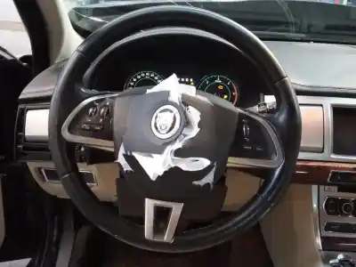 Peça sobressalente para automóvel em segunda mão volante por jaguar xf i (x250) 2.2 d referências oem iam 