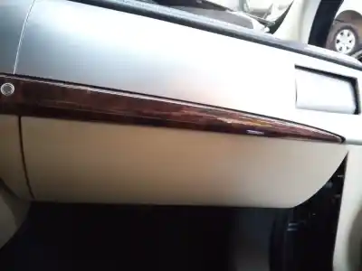 Peça sobressalente para automóvel em segunda mão porta luvas por jaguar xf i (x250) 2.2 d referências oem iam 