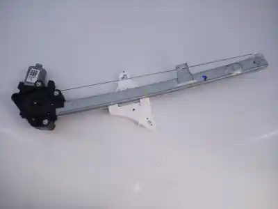 Peça sobressalente para automóvel em segunda mão elevador de vidros dianteiro direito por hyundai i20 essence referências oem iam 82460q0010