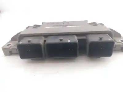 Автозапчастина б/у ебу контролер двигуна для dacia sandero laureate посилання на oem iam 8201082042 e2-a1-20-1 s120205101a
