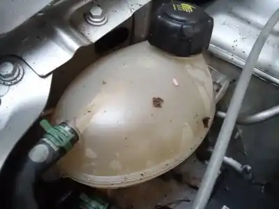 Peça sobressalente para automóvel em segunda mão depósito de expansão por dacia sandero ambiance referências oem iam 