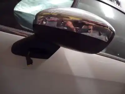 Pezzo di ricambio per auto di seconda mano specchio sinistro per citroen c3 attraction riferimenti oem iam   