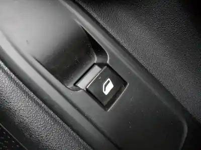 Pezzo di ricambio per auto di seconda mano comandi alzacristalli posteriore sinistro per citroen c3 attraction riferimenti oem iam 