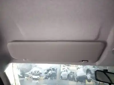 Peça sobressalente para automóvel em segunda mão pára-sol esquerdo por dacia sandero stepway referências oem iam   