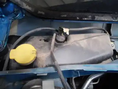 Pièce détachée automobile d'occasion Réservoir De Lave-glace pour DACIA SANDERO Stepway Références OEM IAM   