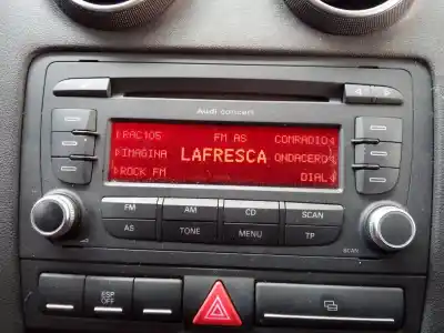 Recambio de automóvil de segunda mano de SISTEMA AUDIO / RADIO CD para AUDI A3 SPORTBACK (8P)  referencias OEM IAM   