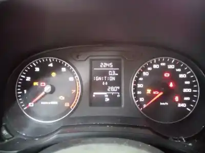 Автозапчасти б/у приборная доска за audi a1 (8x) ambition ссылки oem iam 8x0920900 e2-a1-31-2 