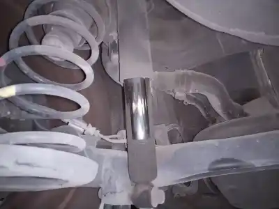 Peça sobressalente para automóvel em segunda mão amortecedor traseiro esquerdo por hyundai i20 city s referências oem iam 