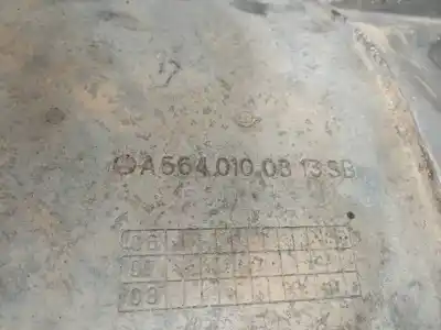 Pezzo di ricambio per auto di seconda mano pozzetto per ssangyong kyron 200 xdi limited riferimenti oem iam a6640100813 p1-a3-10 