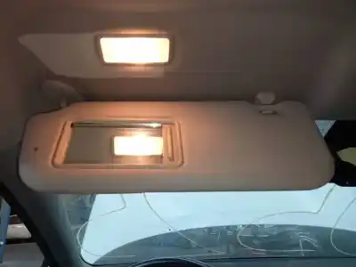 İkinci el araba yedek parçası sol güneslik için toyota avensis (t27) advance oem iam referansları   