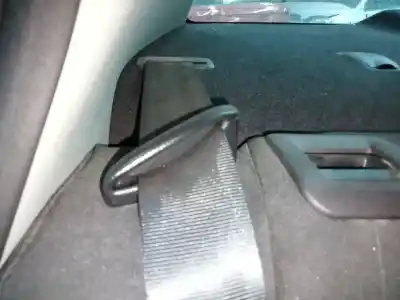 Tweedehands auto-onderdeel veiligheidsriem rechts achter voor toyota avensis (t27) advance oem iam-referenties 