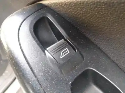Автозапчастина б/у  для FORD FIESTA (CCN)  Посилання на OEM IAM   
