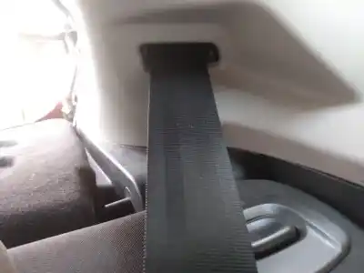 Peça sobressalente para automóvel em segunda mão CINTO DE SEGURANÇA TRASEIRO ESQUERDO por FORD FIESTA (CCN)  Referências OEM IAM   