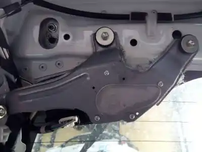 Piesă de schimb auto la mâna a doua  pentru TOYOTA PRIUS (NHW30)  Referințe OEM IAM 8513047021  2596002240