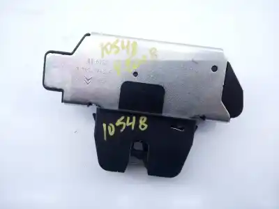 Tweedehands auto-onderdeel kofferbak / poortsluiting voor peugeot 2008 (p1) allure oem iam-referenties 