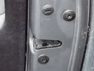 Автозапчастина б/у замок передній праві двері для volkswagen passat berlina (3c2) advance посилання на oem iam 