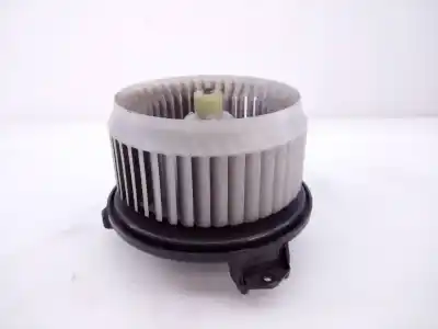 Second-hand car spare part  for TOYOTA URBAN CRUISER  OEM IAM references 2727000540 E2-B4-51-2 