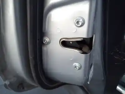 Second-hand car spare part rear left door lock for chevrolet captiva 2.0 vcdi lt oem iam references 