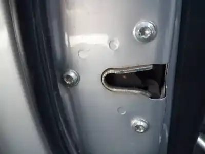 Second-hand car spare part left front door lock for chevrolet captiva 2.0 vcdi lt oem iam references 